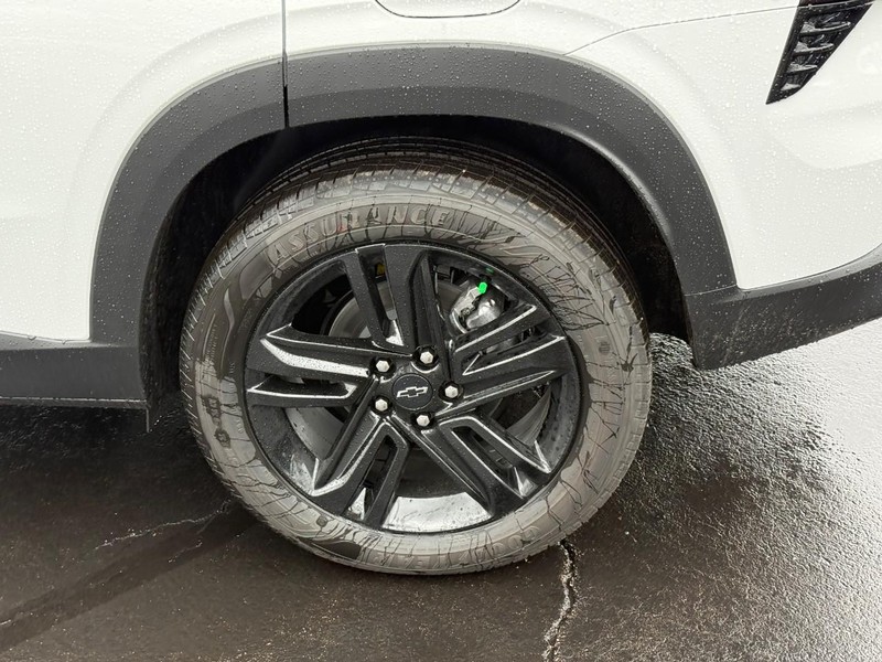 Chevrolet Trax Vehicle Full-screen Gallery Image 4