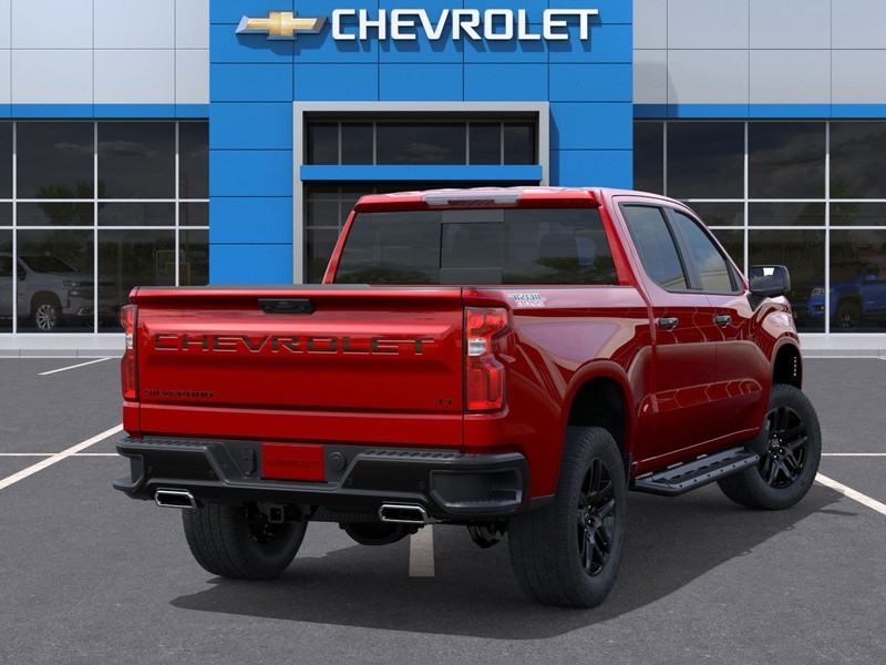 Chevrolet Silverado 1500 Vehicle Full-screen Gallery Image 4