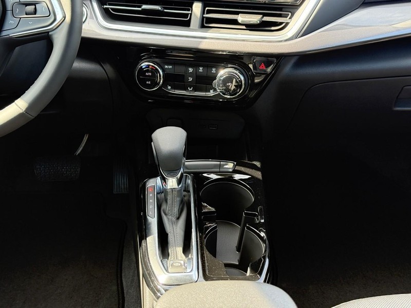 Chevrolet Trax Vehicle Full-screen Gallery Image 11