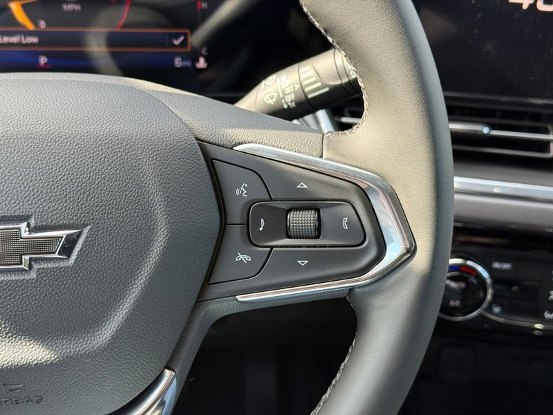 Chevrolet Trax Vehicle Full-screen Gallery Image 16