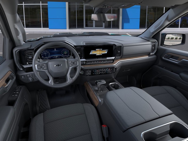 Chevrolet Silverado 1500 Vehicle Full-screen Gallery Image 15