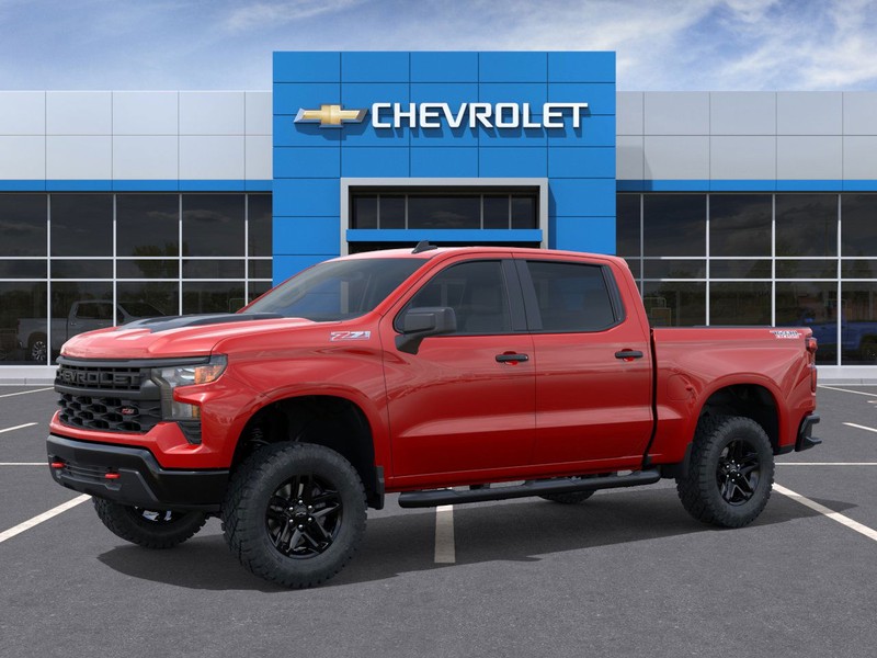 Chevrolet Silverado 1500 Vehicle Full-screen Gallery Image 2