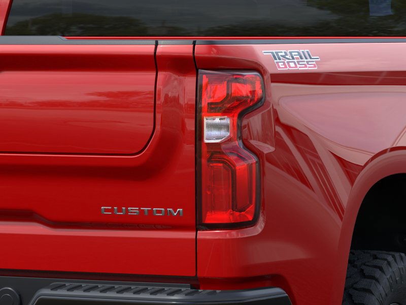 Chevrolet Silverado 1500 Vehicle Full-screen Gallery Image 11