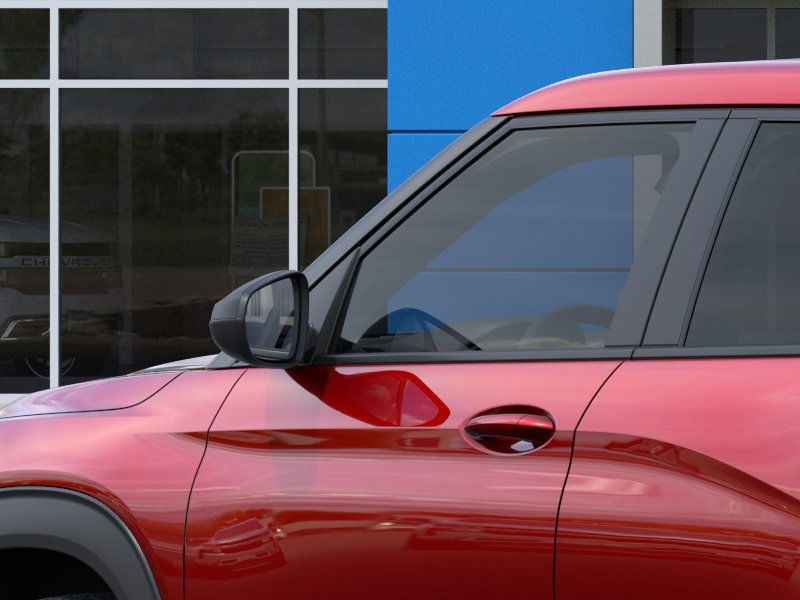 Chevrolet Trailblazer Vehicle Full-screen Gallery Image 12