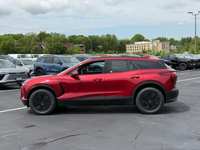 Chevrolet Blazer EV Vehicle Full-screen Gallery Image 2