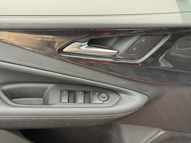 Chevrolet Blazer EV Vehicle Full-screen Gallery Image 11