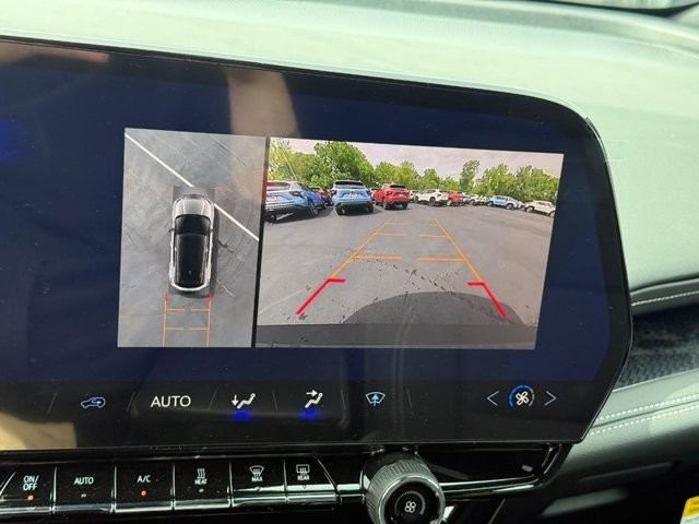 Chevrolet Blazer EV Vehicle Full-screen Gallery Image 15