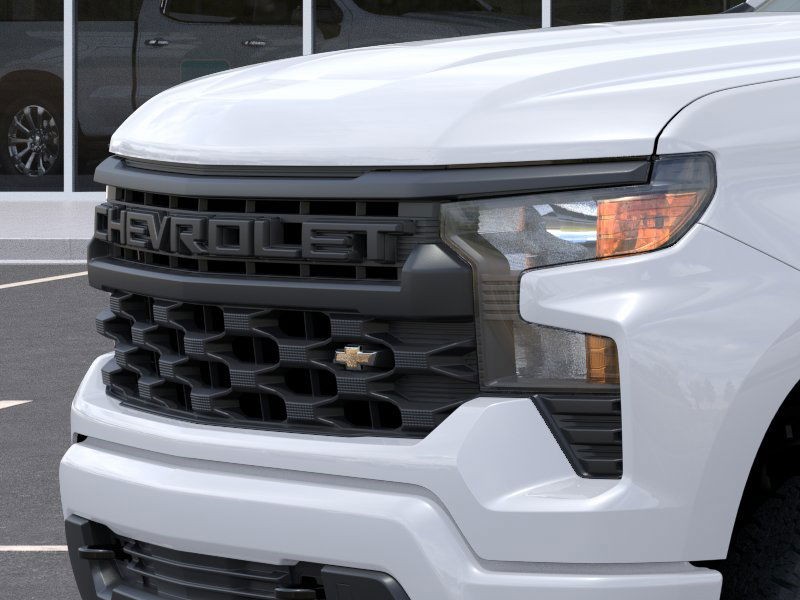 Chevrolet Silverado 1500 Vehicle Full-screen Gallery Image 13