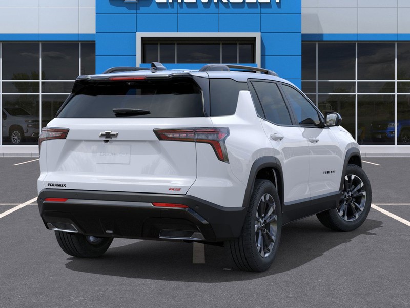 Chevrolet Equinox Vehicle Full-screen Gallery Image 4