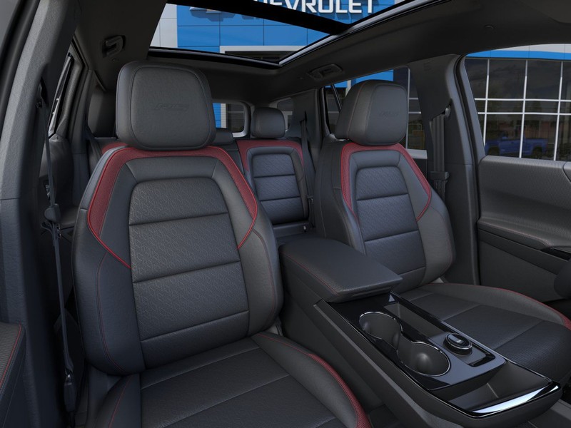 Chevrolet Equinox Vehicle Full-screen Gallery Image 16