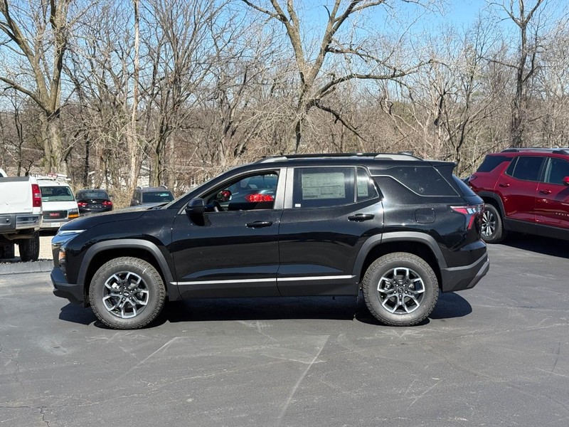 Chevrolet Equinox Vehicle Full-screen Gallery Image 2