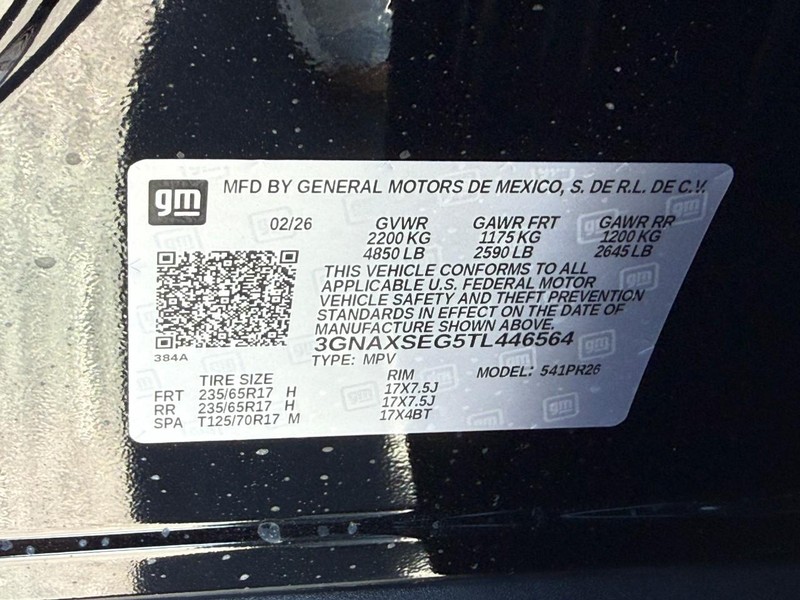 Chevrolet Equinox Vehicle Full-screen Gallery Image 18