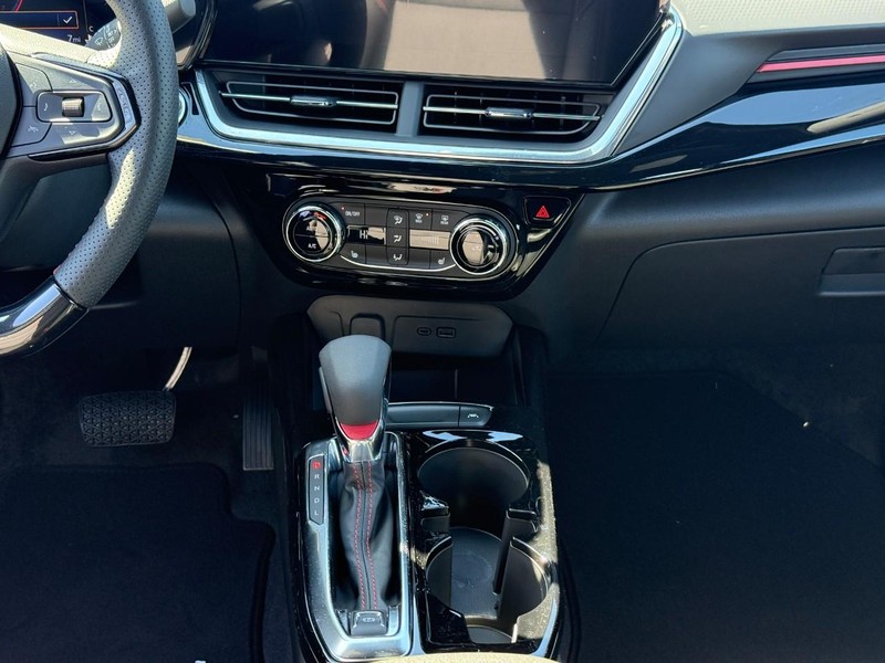 Chevrolet Trax Vehicle Full-screen Gallery Image 9