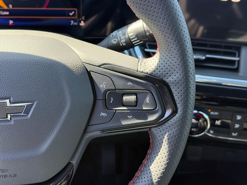 Chevrolet Trax Vehicle Full-screen Gallery Image 14