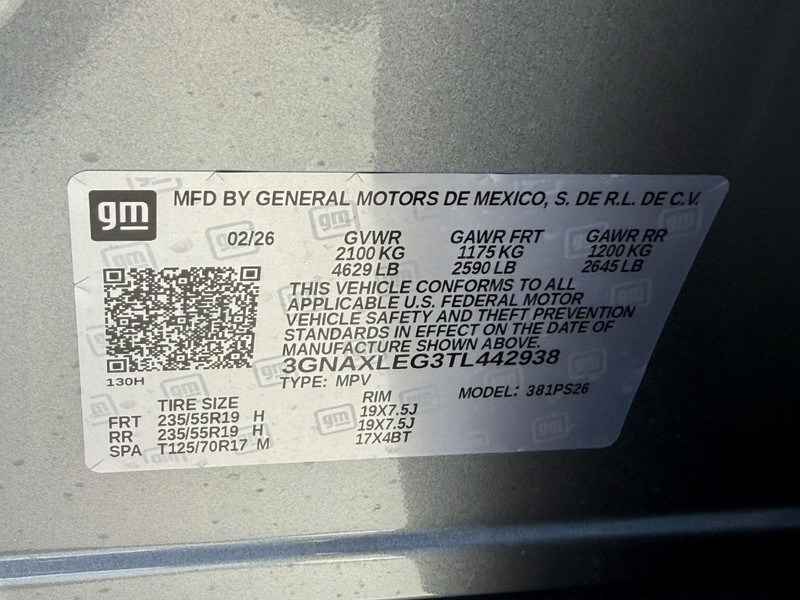 Chevrolet Equinox Vehicle Full-screen Gallery Image 16