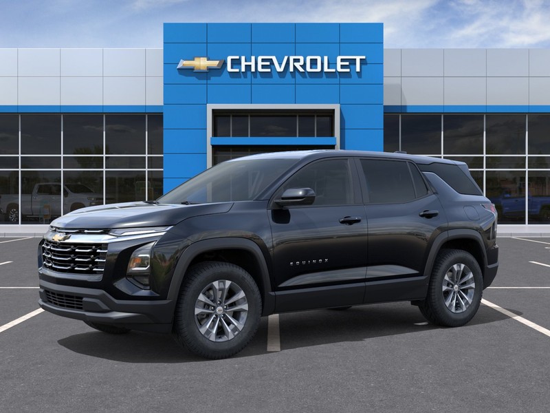 Chevrolet Equinox Vehicle Full-screen Gallery Image 2