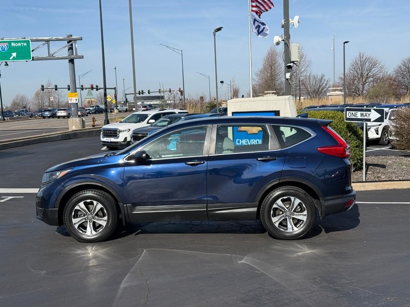 Honda CR-V Vehicle Full-screen Gallery Image 2