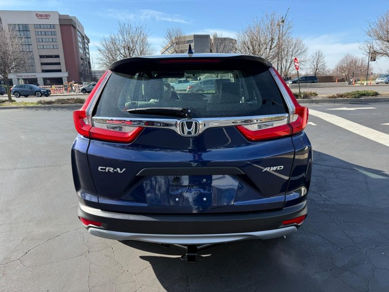 Honda CR-V Vehicle Full-screen Gallery Image 7