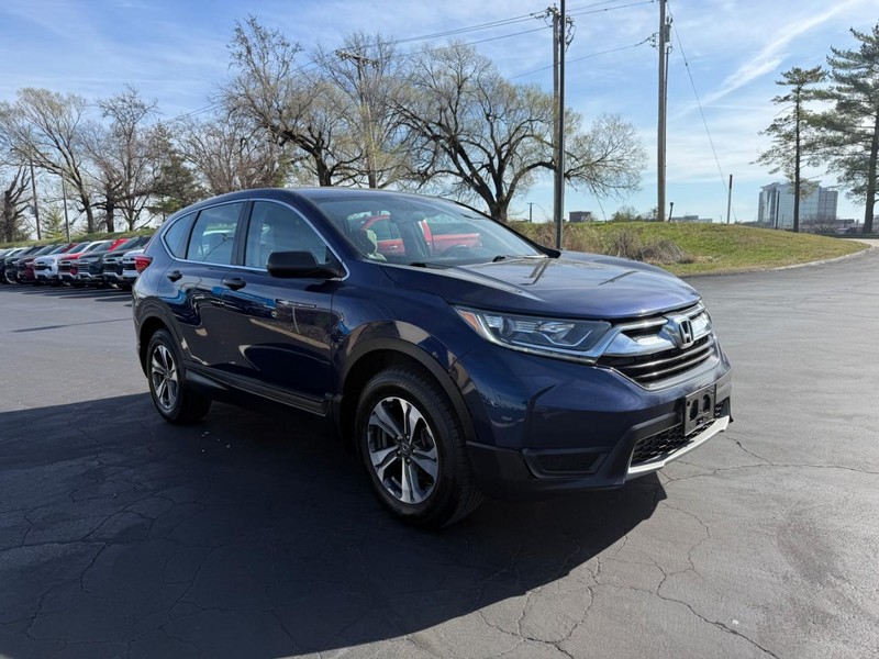 Honda CR-V Vehicle Full-screen Gallery Image 9