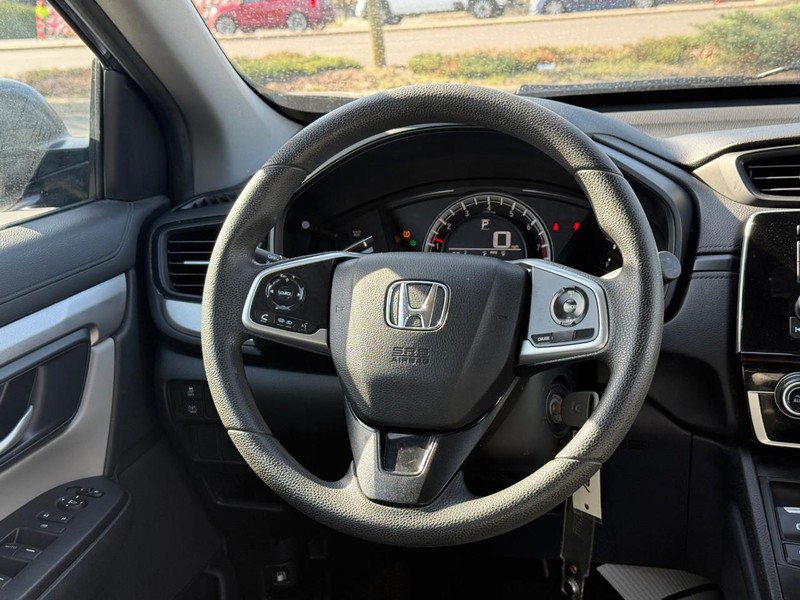 Honda CR-V Vehicle Full-screen Gallery Image 13