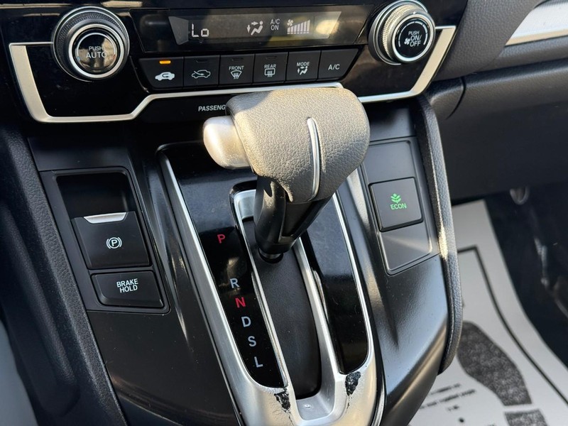 Honda CR-V Vehicle Full-screen Gallery Image 23