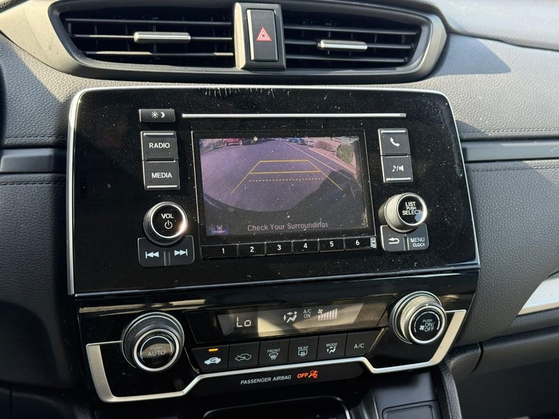 Honda CR-V Vehicle Full-screen Gallery Image 24