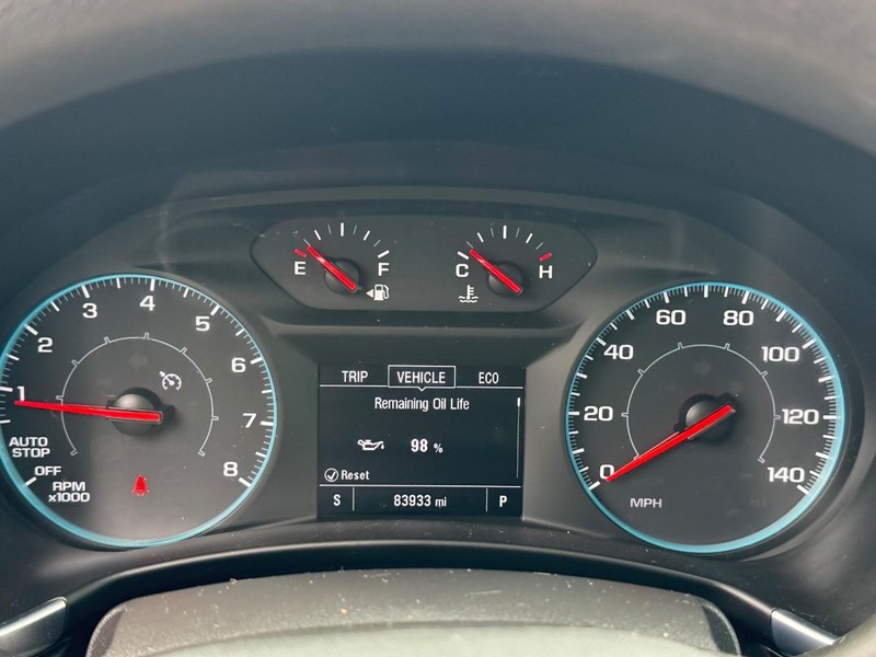 Chevrolet Equinox Vehicle Full-screen Gallery Image 20