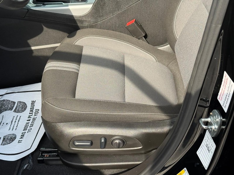 Chevrolet Blazer Vehicle Full-screen Gallery Image 16