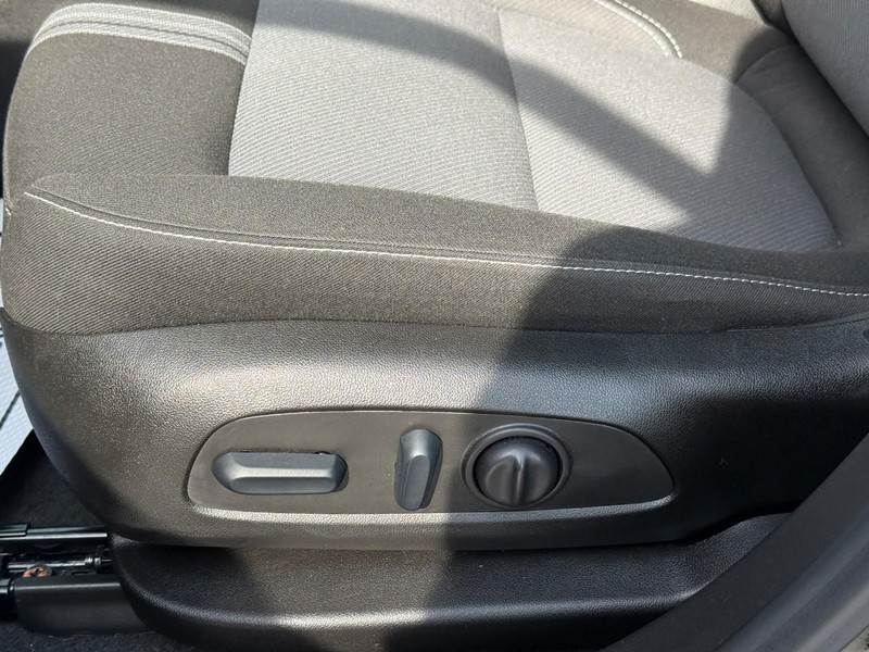 Chevrolet Blazer Vehicle Full-screen Gallery Image 17