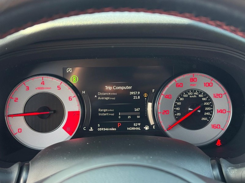 Acura TLX Vehicle Full-screen Gallery Image 21