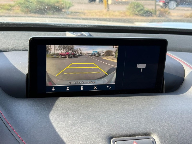 Acura TLX Vehicle Full-screen Gallery Image 24