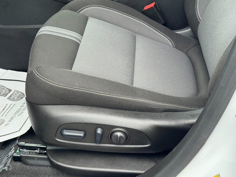 Chevrolet Blazer Vehicle Full-screen Gallery Image 24