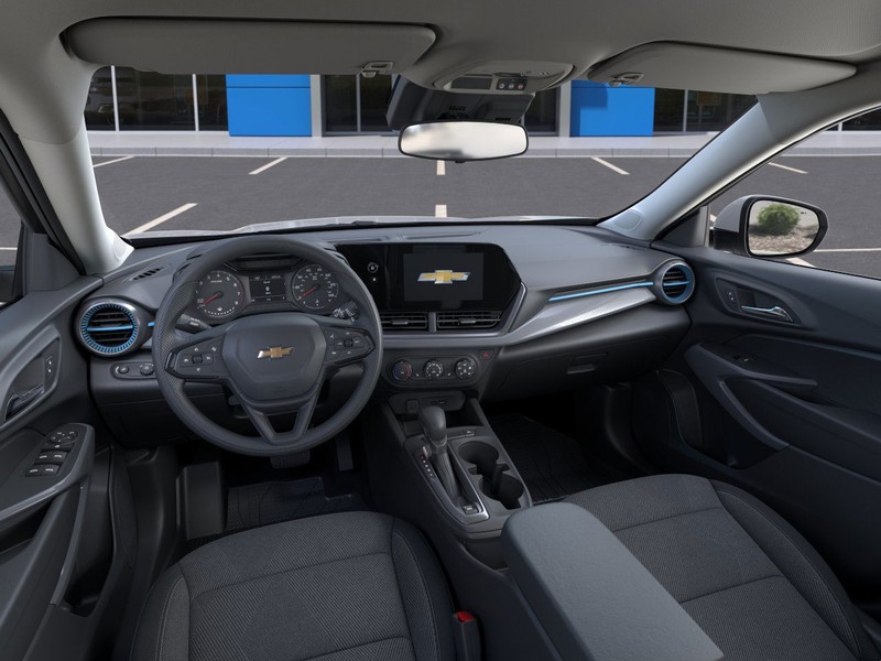 Chevrolet Trax Vehicle Full-screen Gallery Image 15
