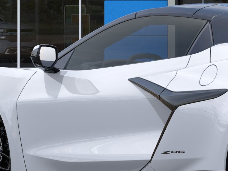 Chevrolet Corvette Vehicle Full-screen Gallery Image 12