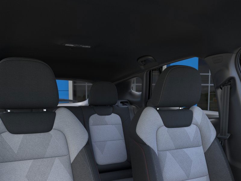 Chevrolet Trax Vehicle Full-screen Gallery Image 24