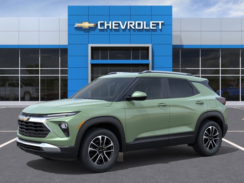 Chevrolet Trailblazer Vehicle Full-screen Gallery Image 2