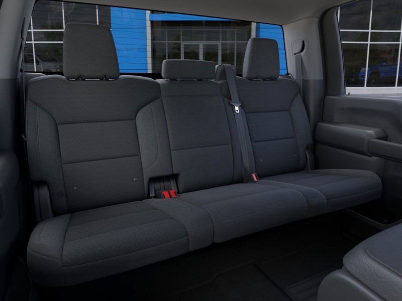 Chevrolet Silverado 2500HD Vehicle Full-screen Gallery Image 17