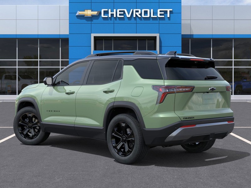 Chevrolet Equinox Vehicle Full-screen Gallery Image 3