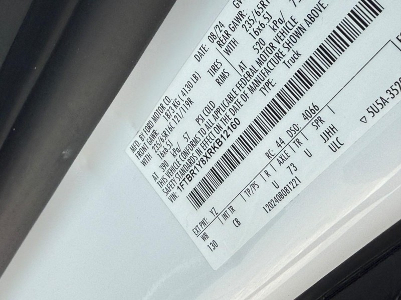 Ford Transit Cargo Van Vehicle Full-screen Gallery Image 21