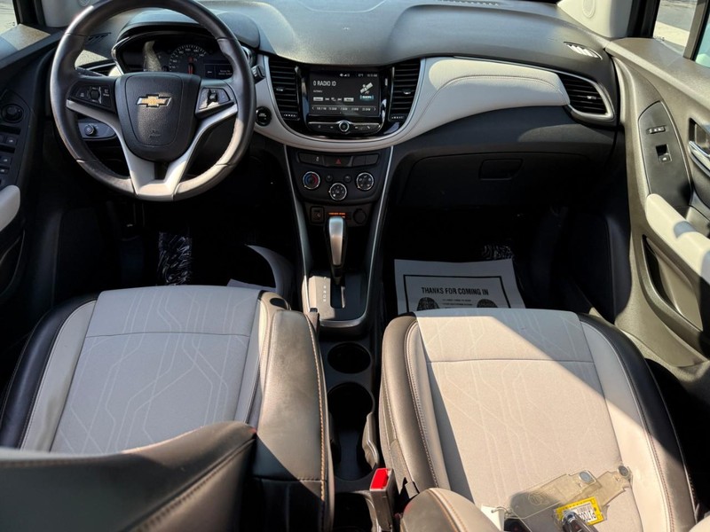 Chevrolet Trax Vehicle Full-screen Gallery Image 13