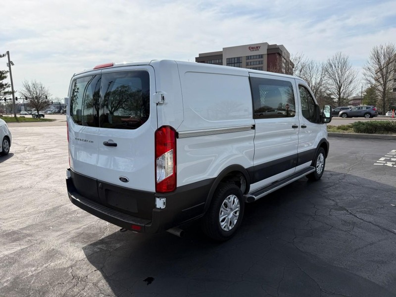 Ford Transit Cargo Van Vehicle Full-screen Gallery Image 7