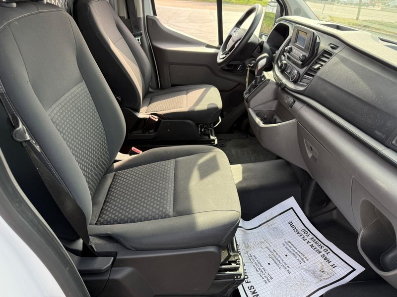 Ford Transit Cargo Van Vehicle Full-screen Gallery Image 11