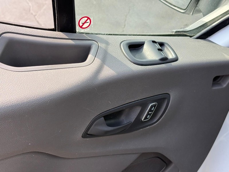 Ford Transit Cargo Van Vehicle Full-screen Gallery Image 14