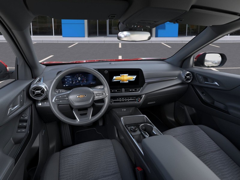 Chevrolet Equinox Vehicle Full-screen Gallery Image 15
