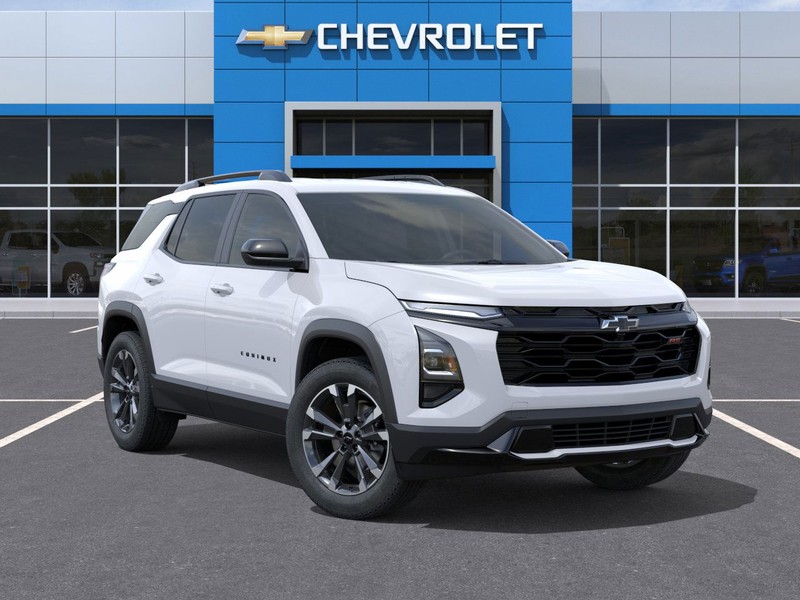 Chevrolet Equinox Vehicle Full-screen Gallery Image 7