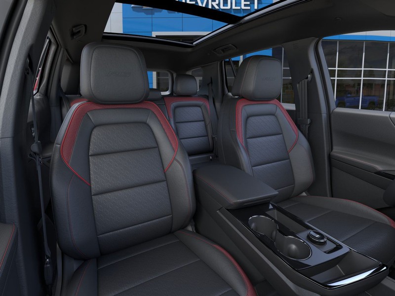 Chevrolet Equinox Vehicle Full-screen Gallery Image 16