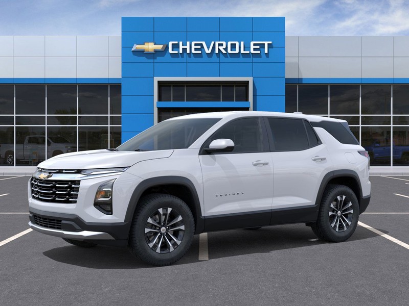 Chevrolet Equinox Vehicle Full-screen Gallery Image 2