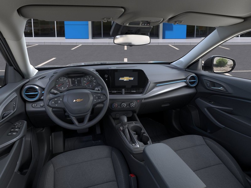 Chevrolet Trax Vehicle Full-screen Gallery Image 15