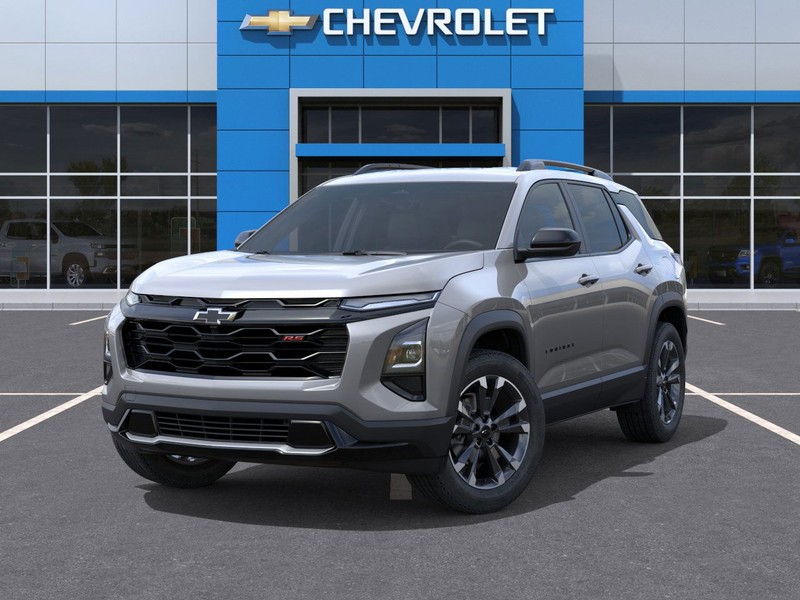 Chevrolet Equinox Vehicle Full-screen Gallery Image 6