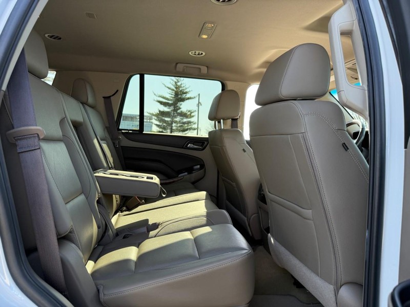 Chevrolet Tahoe Vehicle Full-screen Gallery Image 10